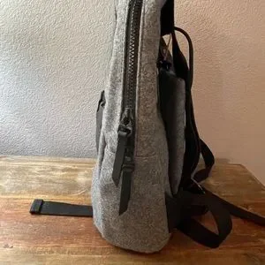 NEW Sherpani laptop backpack padded for laptop. NWT detachable coin purse Anti Theft Convertible Tote, Crossbody & Backpack | Soleil  main image 4